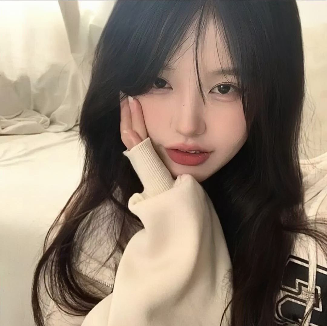 美女照片手机挡脸头像_美女壁纸手机壁纸