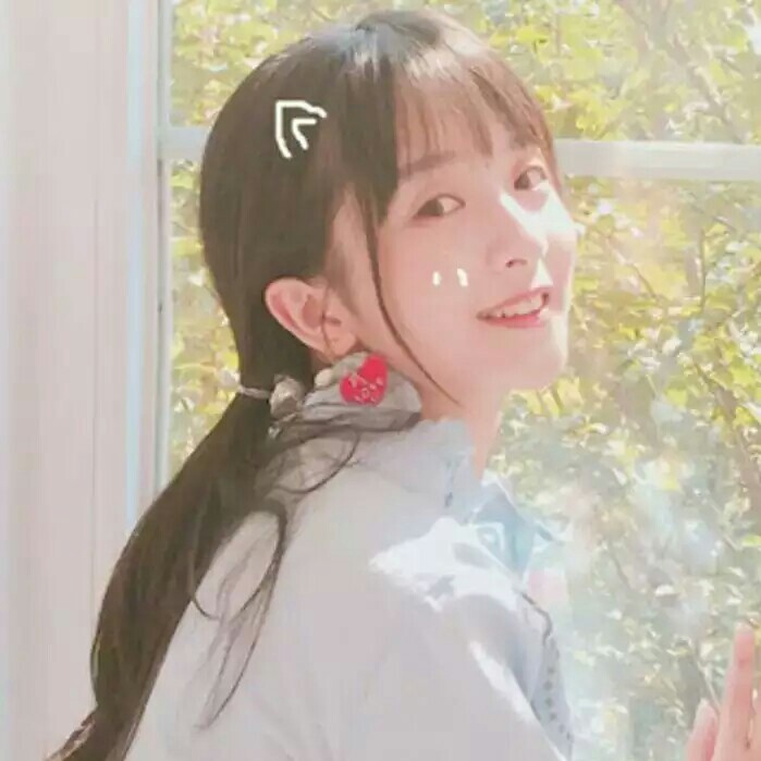 美女头像漂亮_美女自拍
