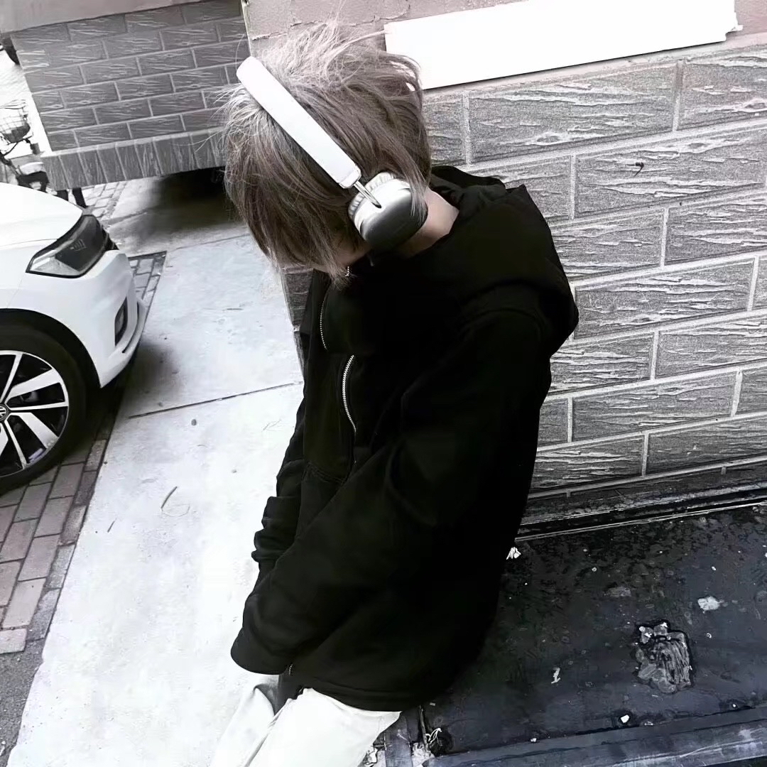 美女照片卡通教程_美女头像真人氛围感