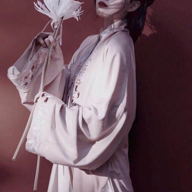 美女照片大全壁纸高清_美女高雅造型