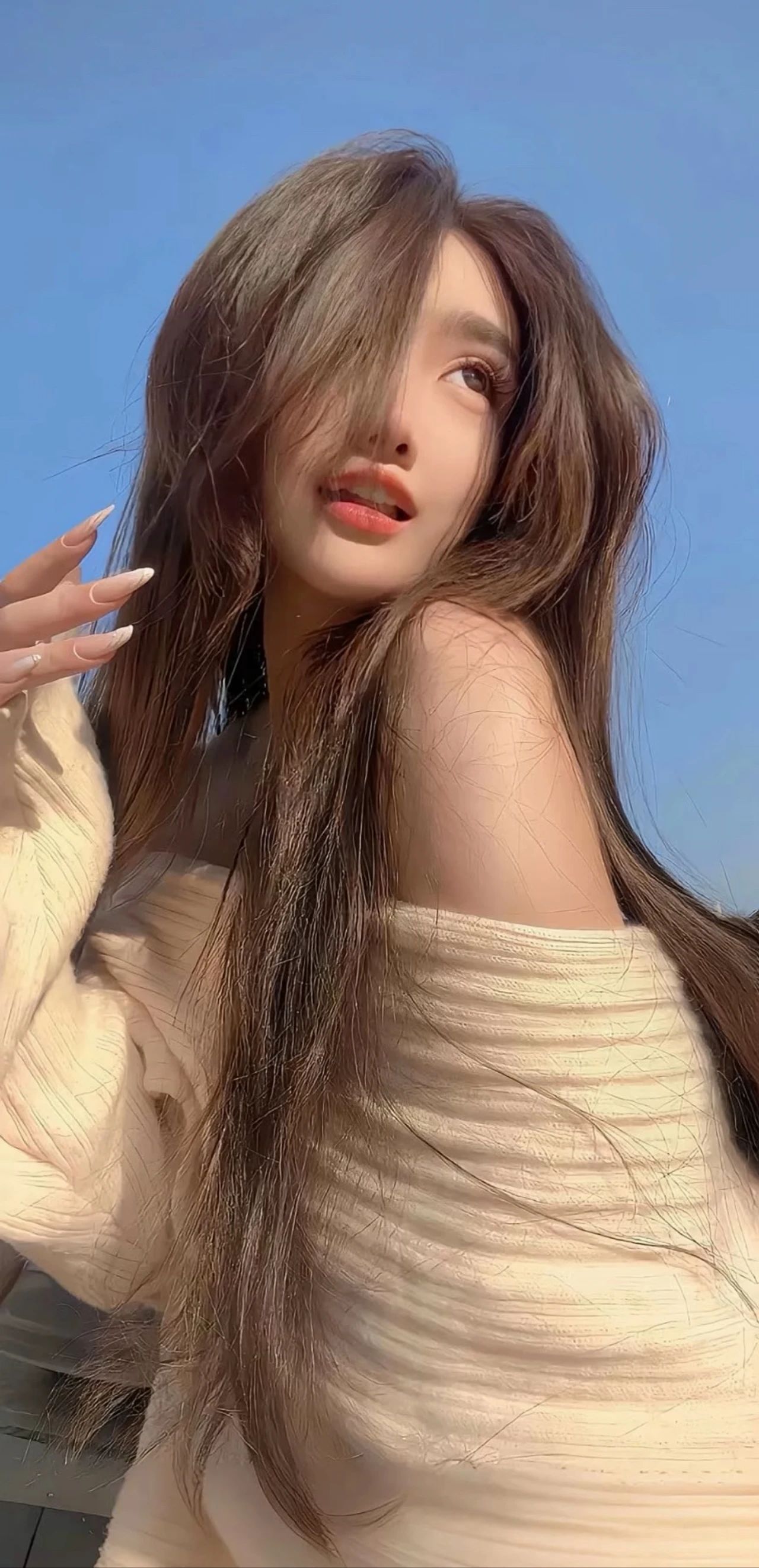 美女壁纸手机壁纸_美女头像一个人