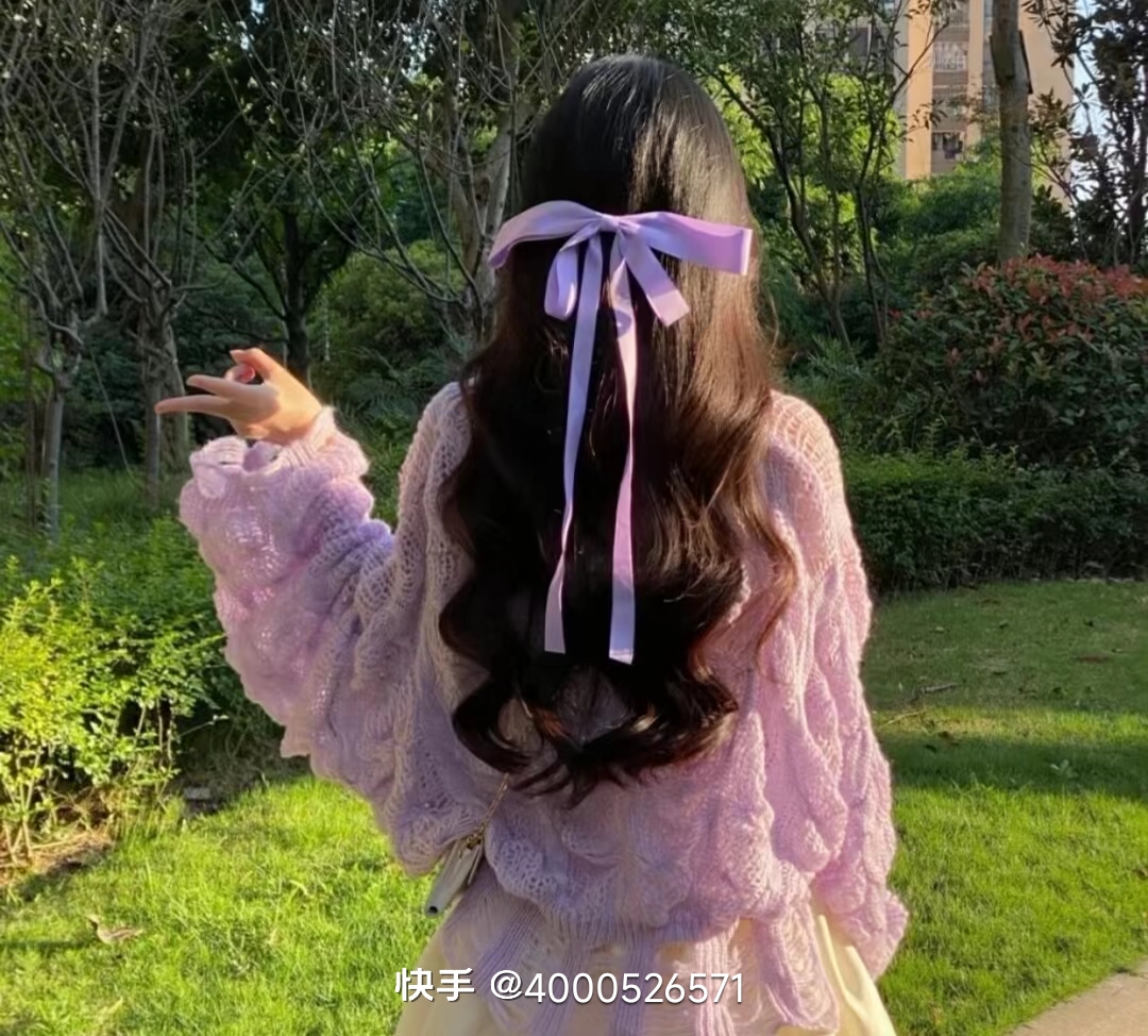 美女壁纸_美女照片游泳写真素材