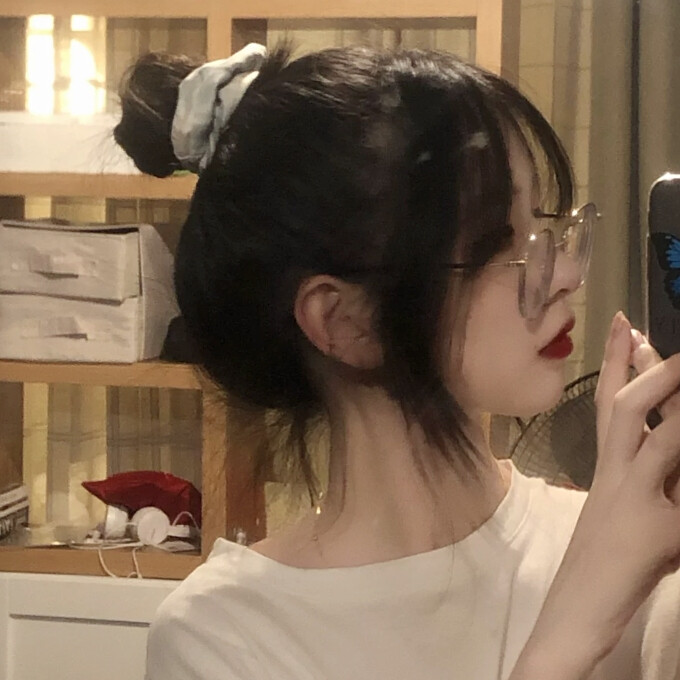 美女头像清新自然_美女头像jpg格式