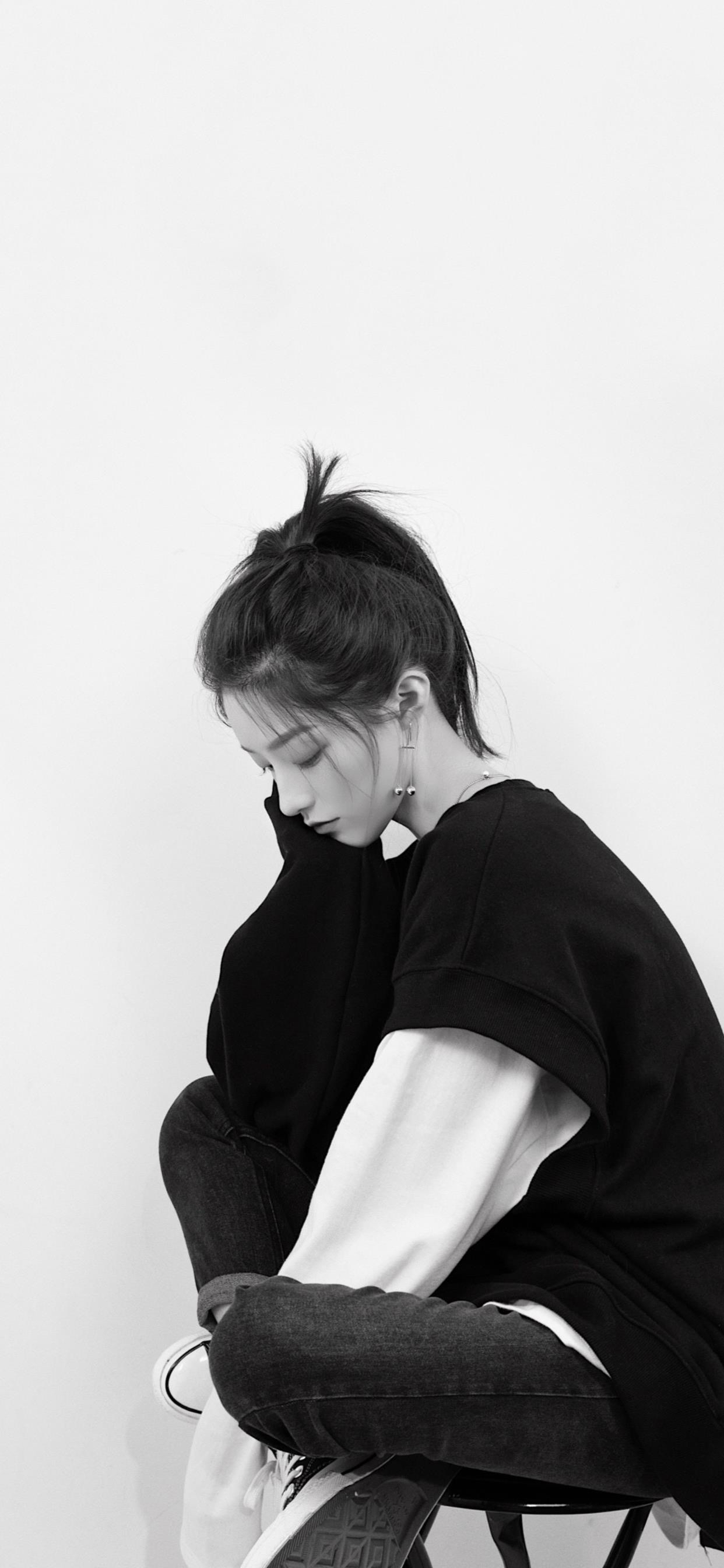 美女壁纸_美女头像背影