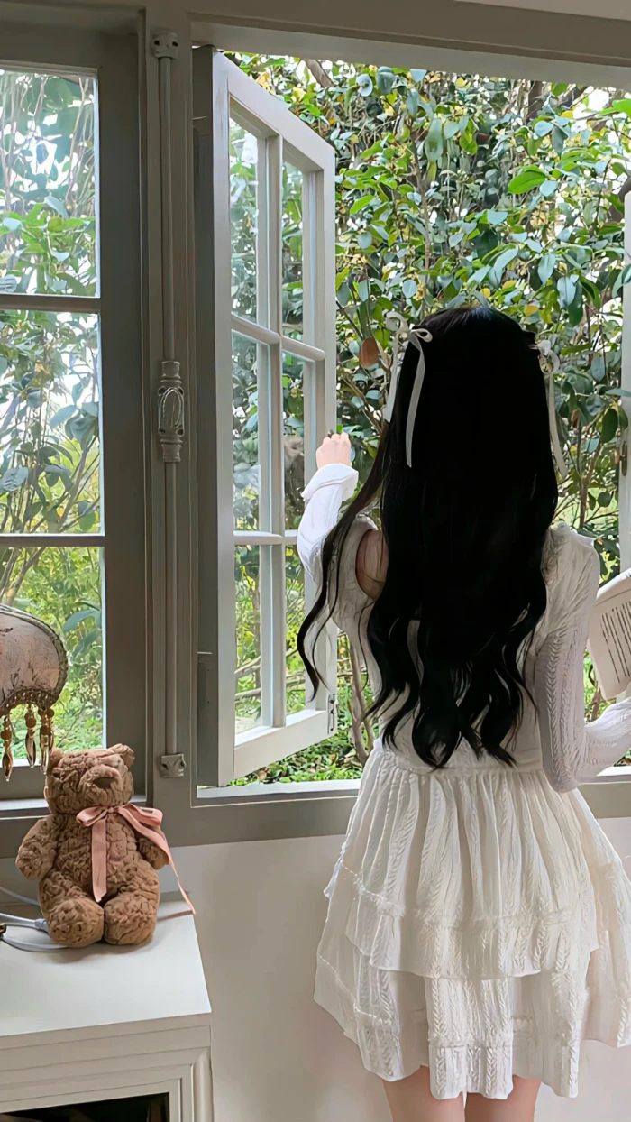 美女壁纸图片2025最新款_美女头像壁纸