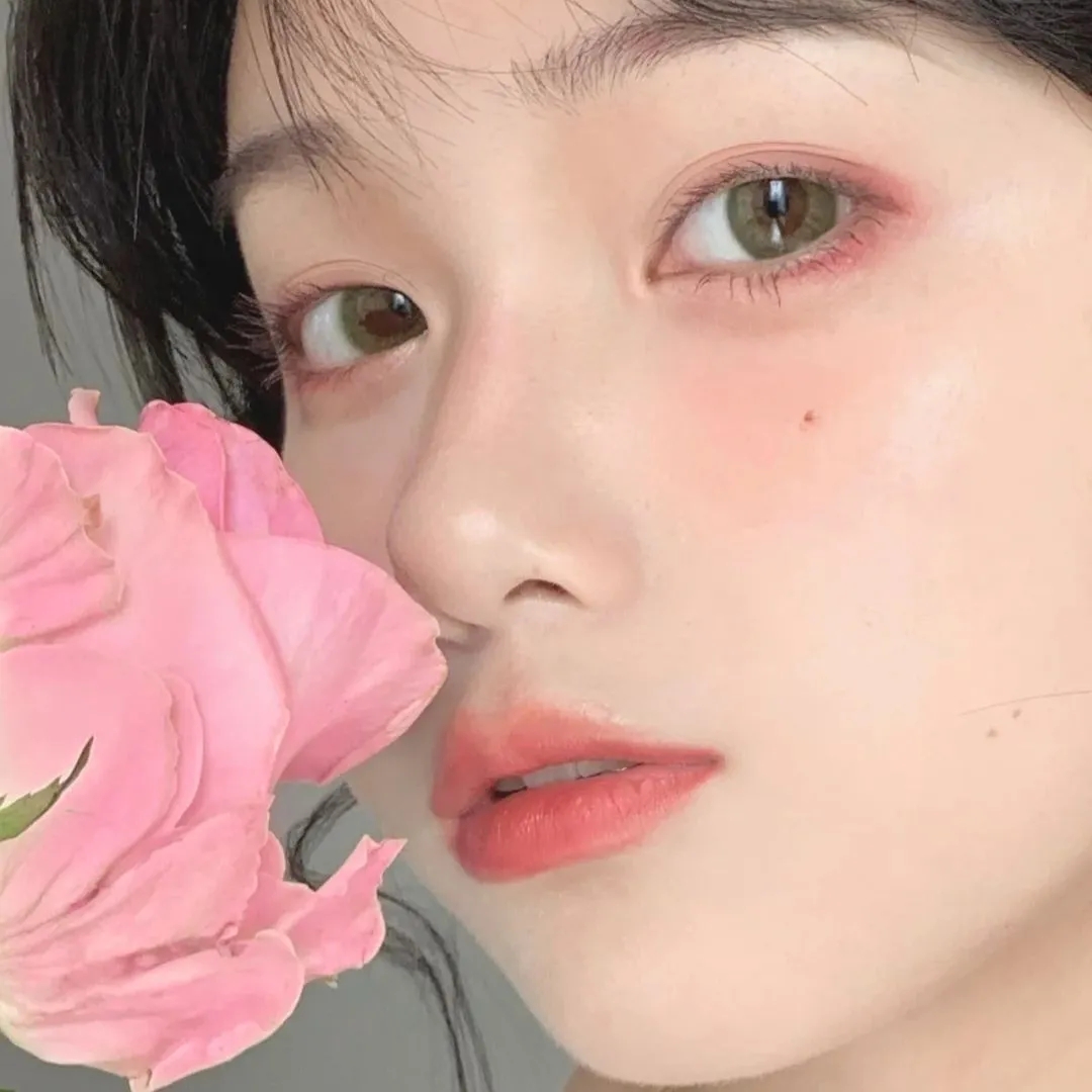 美女壁纸4k高清清纯_美女头像背影