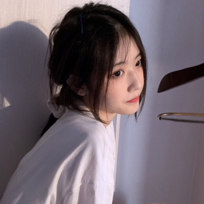 美女头像甜美_美女照片头发