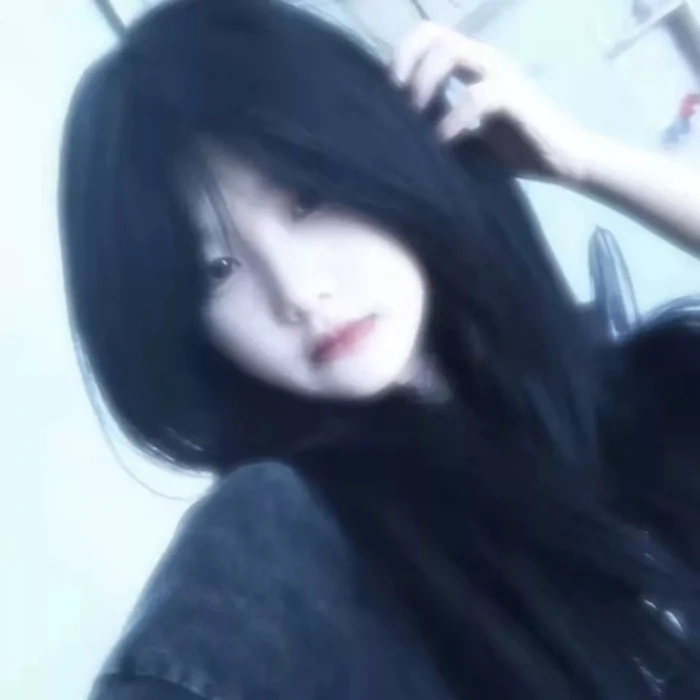美女照片头像霸气_美女高雅造型