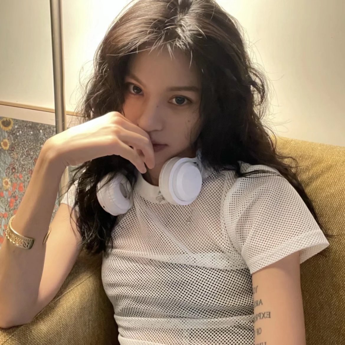 美女照片游泳卡通_美女壁纸手机壁纸