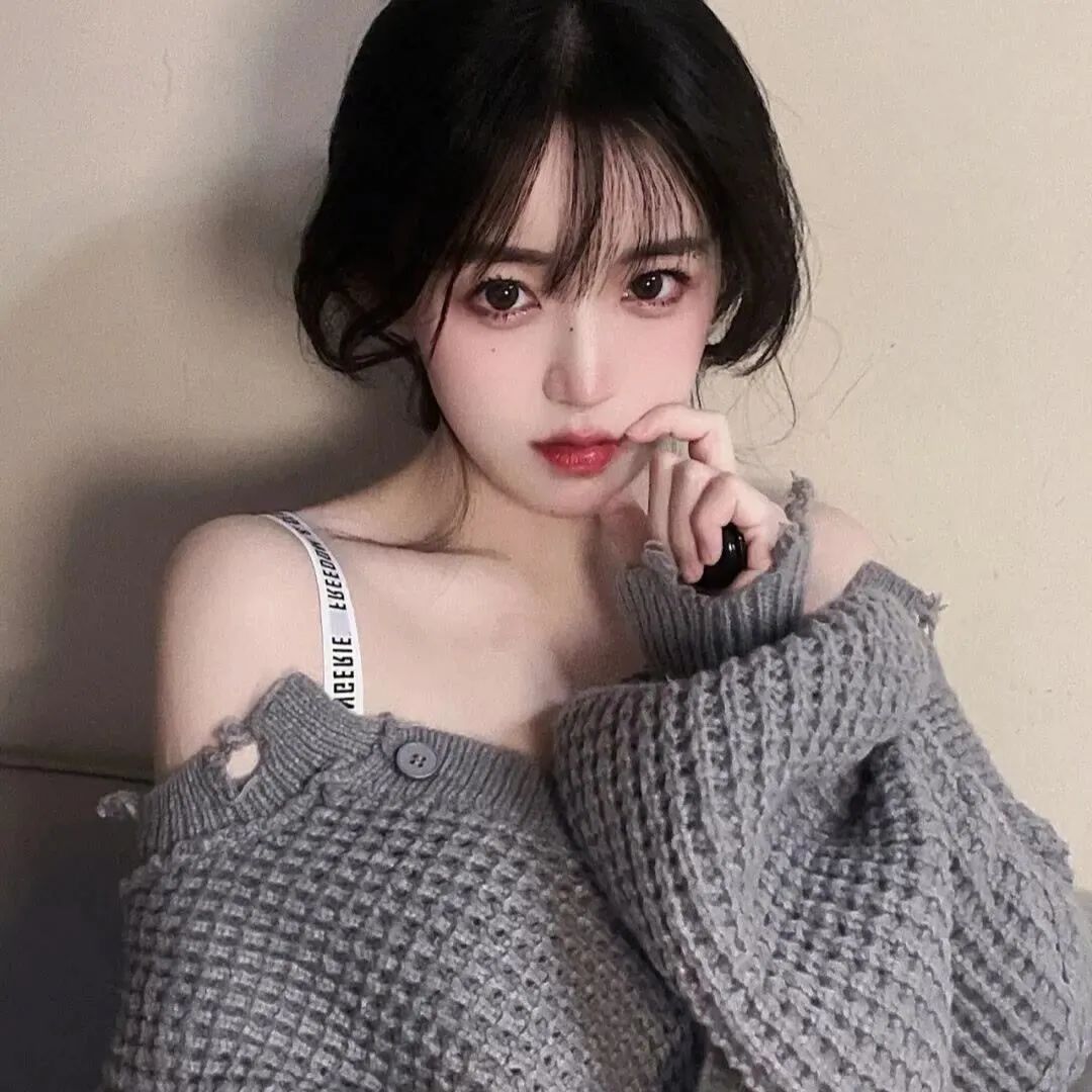 美女图片微信头像_美女头像真人头像搞笑