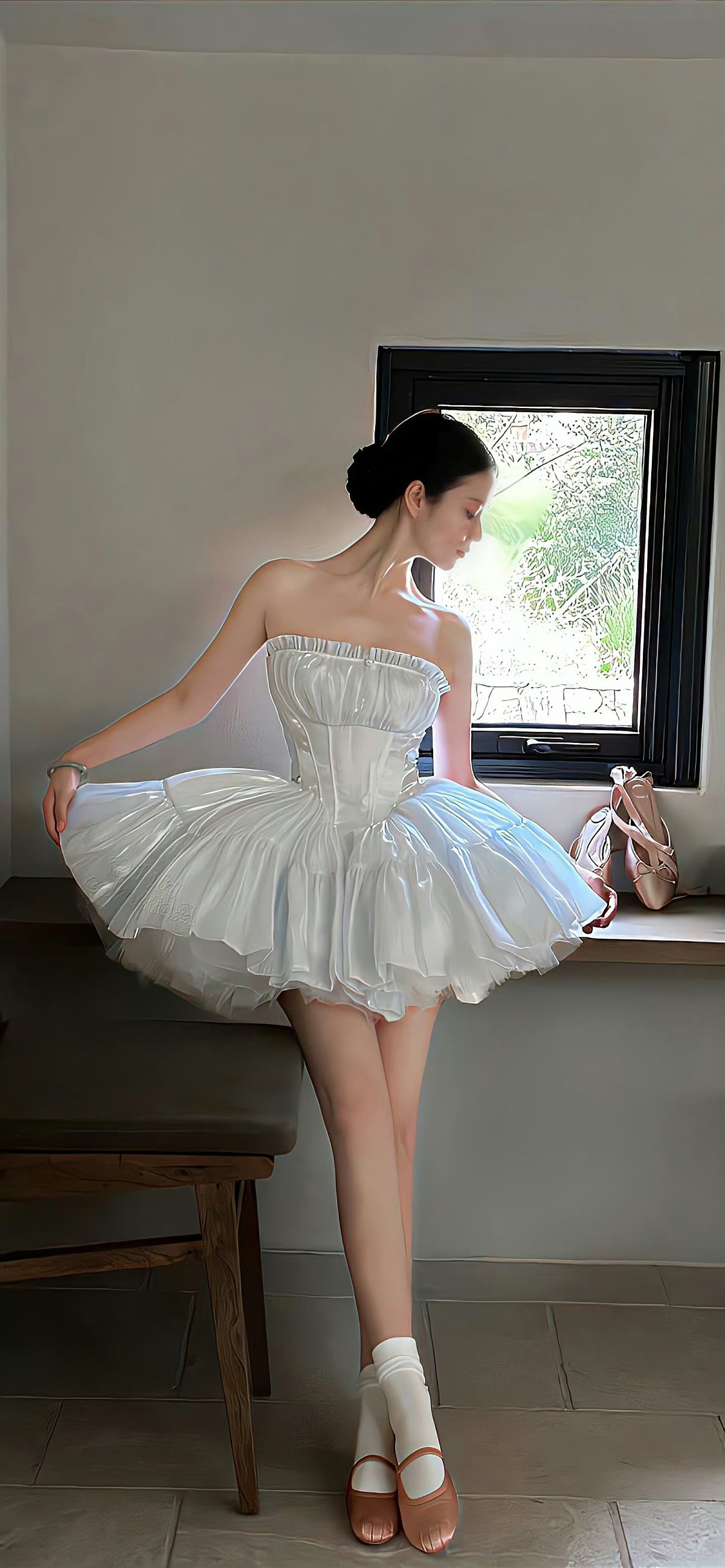 美女照片游泳写真素材_美女壁纸