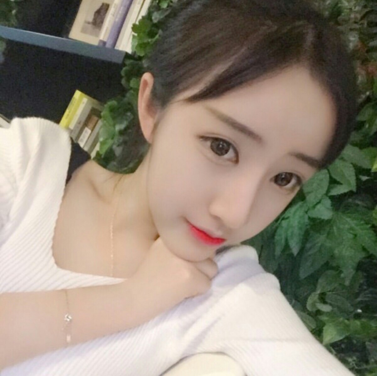 美女壁纸_美女照片真实