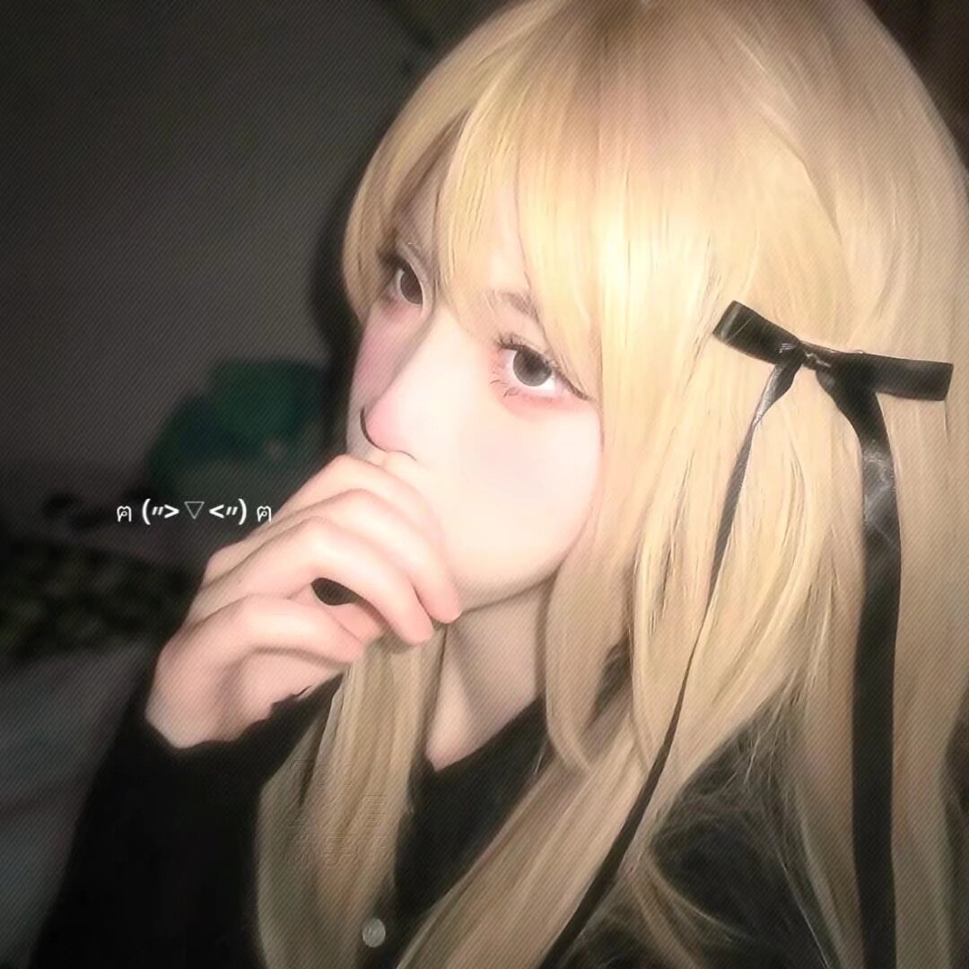 美女自拍旅游头像_美女高雅造型