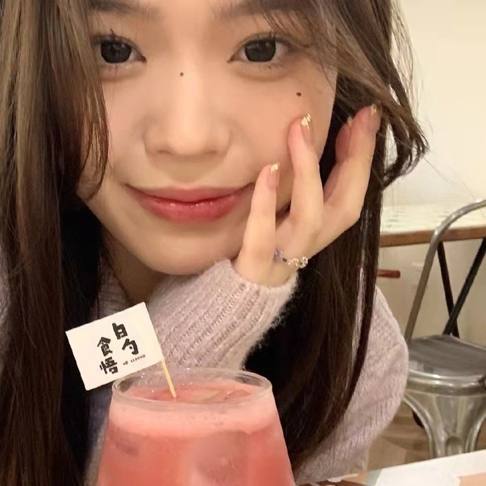 美女头像可爱霸气高冷_美女壁纸