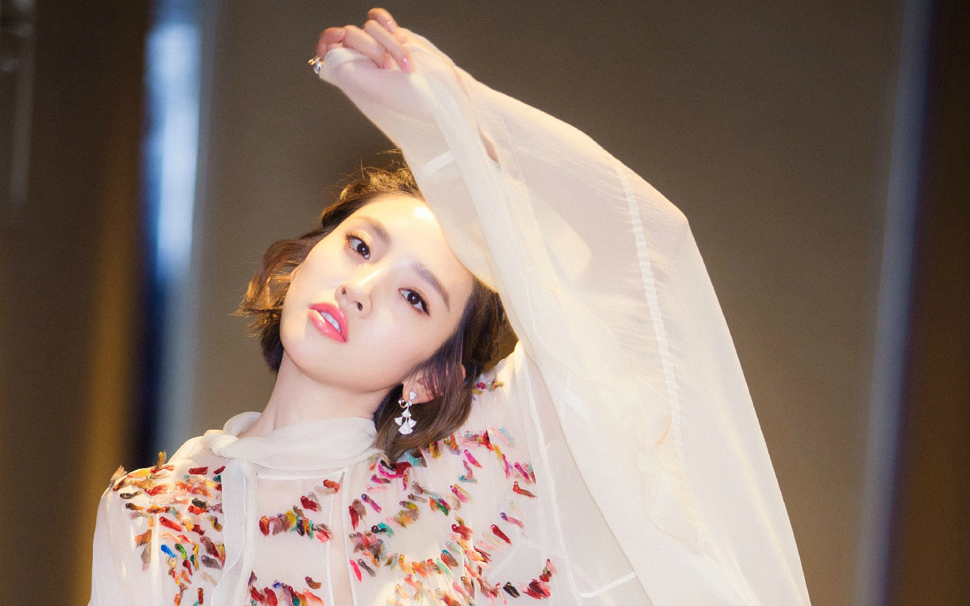 美女照片头像_美女头像真人气质