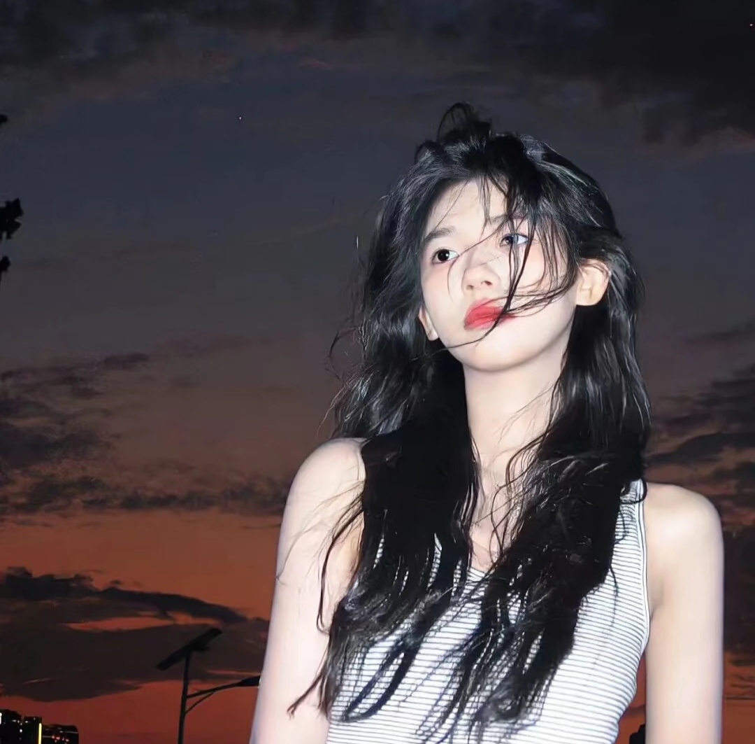美女头像_美女自拍旅游头像