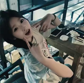 少林俗家弟子_美女图片微信头像侧面