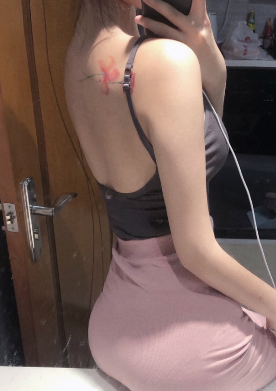 美女壁纸手机壁纸_美女图片微信头像背影唯美