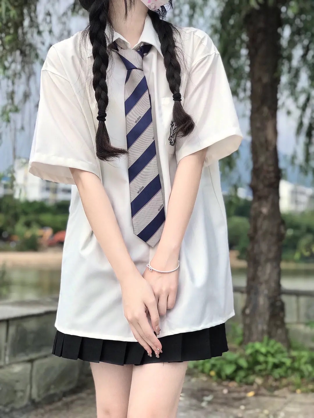 美女壁纸抖音_美女壁纸