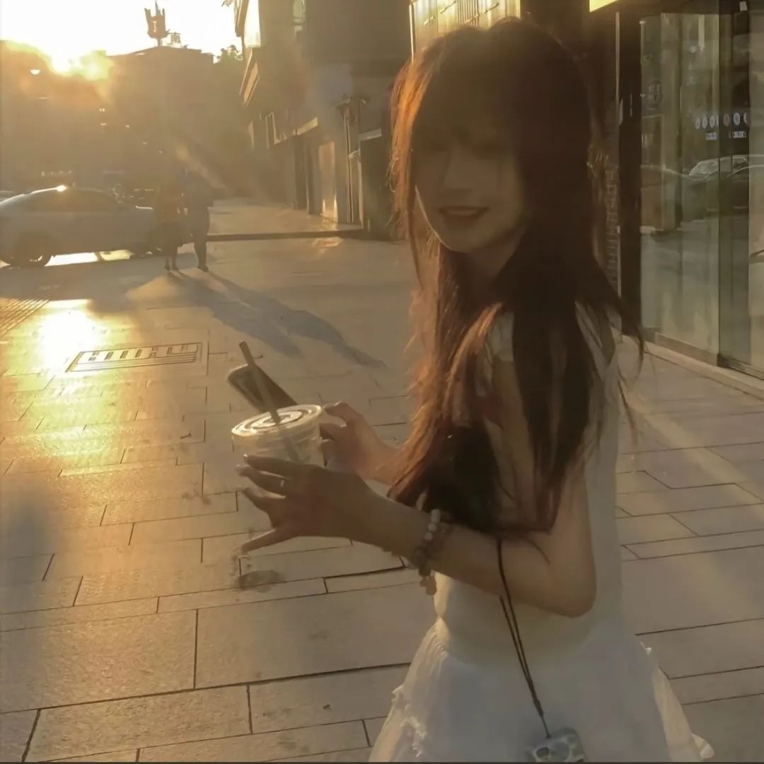 美女图片微信头像_美女壁纸电脑壁纸4k