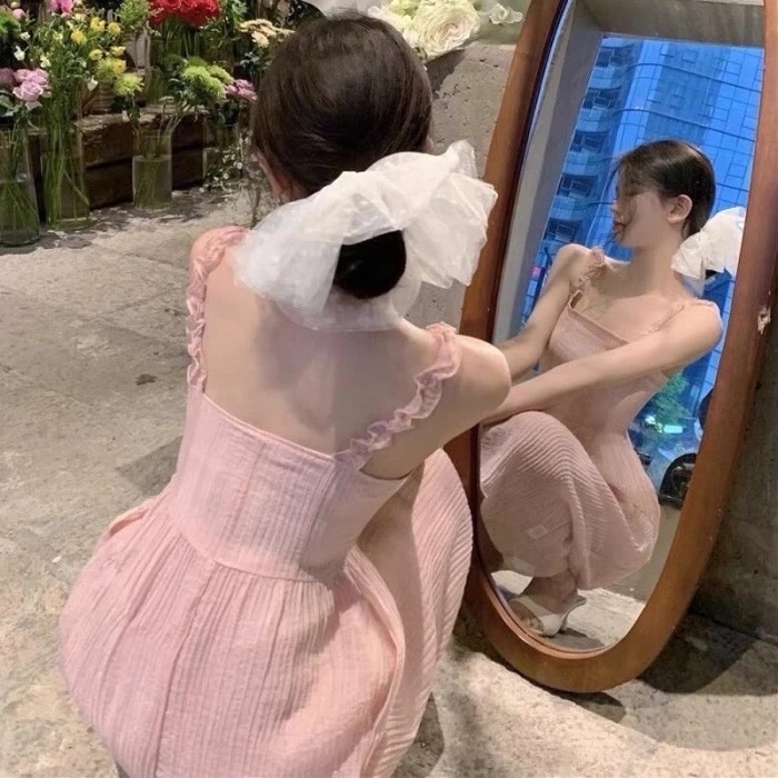 人与动物交配大全_美女头像一个人