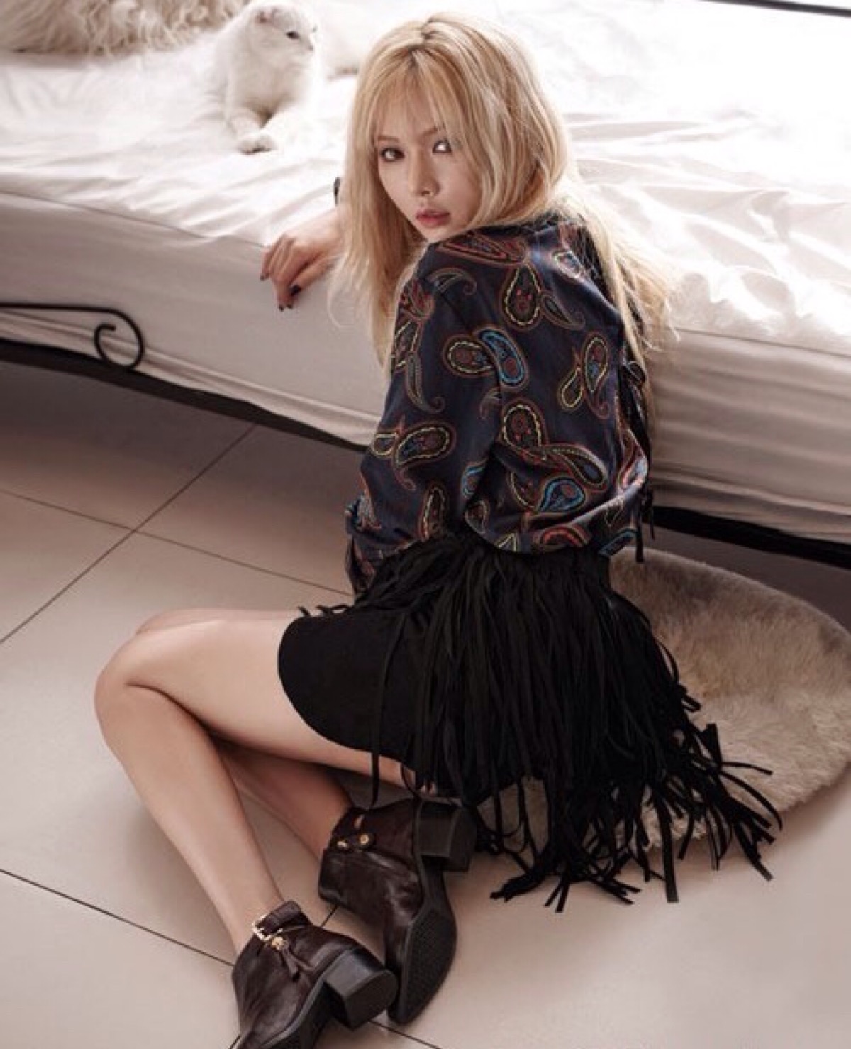 美女照片。_美女壁纸图片2025最新款