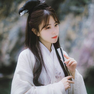 美女热舞_美女头像真人版